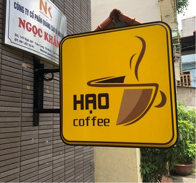 Bảng hiệu hộp đèn vuông