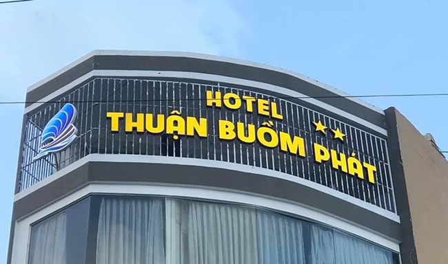 bien hieu khach san 1